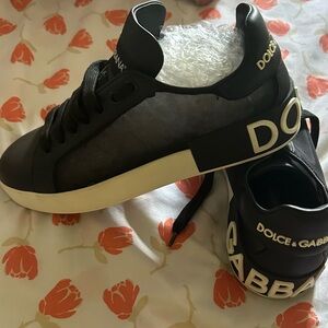 Dolce & Gabbana Black with White Accents Portofono Calf Leather Lowtop Sneakers